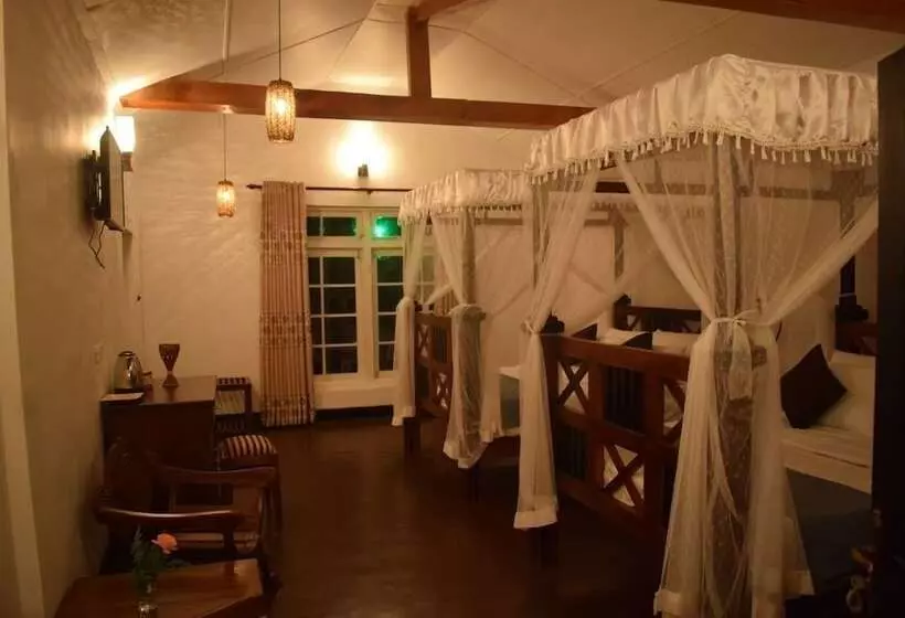 Majatalo Micklefield Bungalow