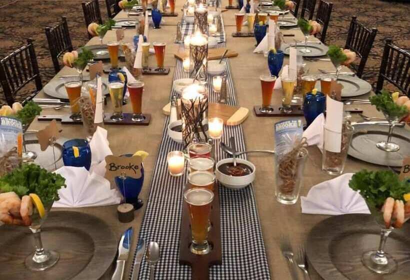 فندق The Stables Inn & Suites