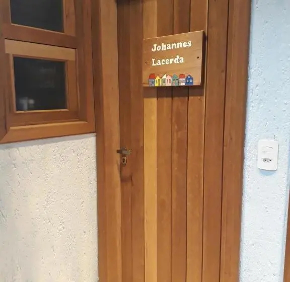 پانسیون Vila Artesania