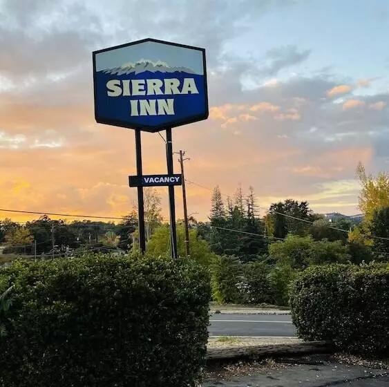 Motelli Sierra Inn