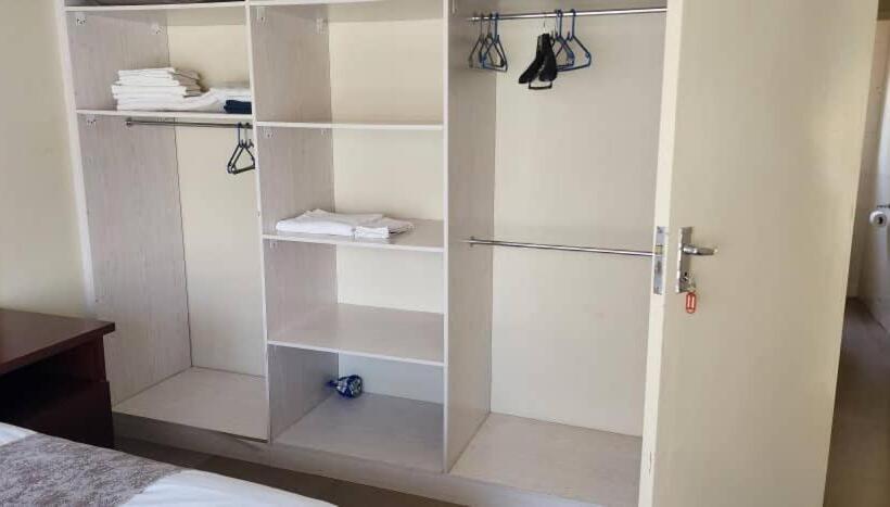 بنسيون Mandara Beeston Guest House