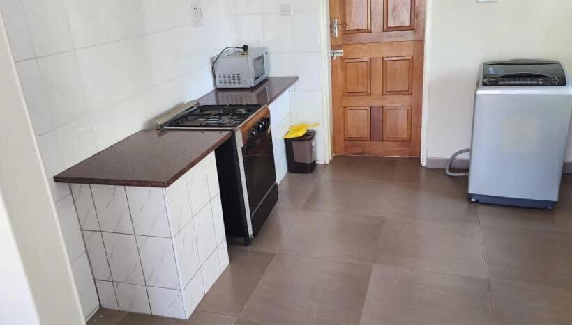 بنسيون Mandara Beeston Guest House