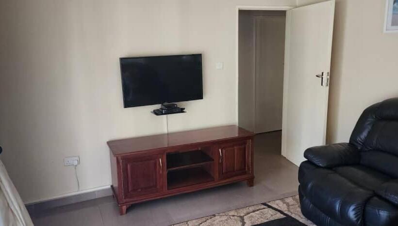 بنسيون Mandara Beeston Guest House