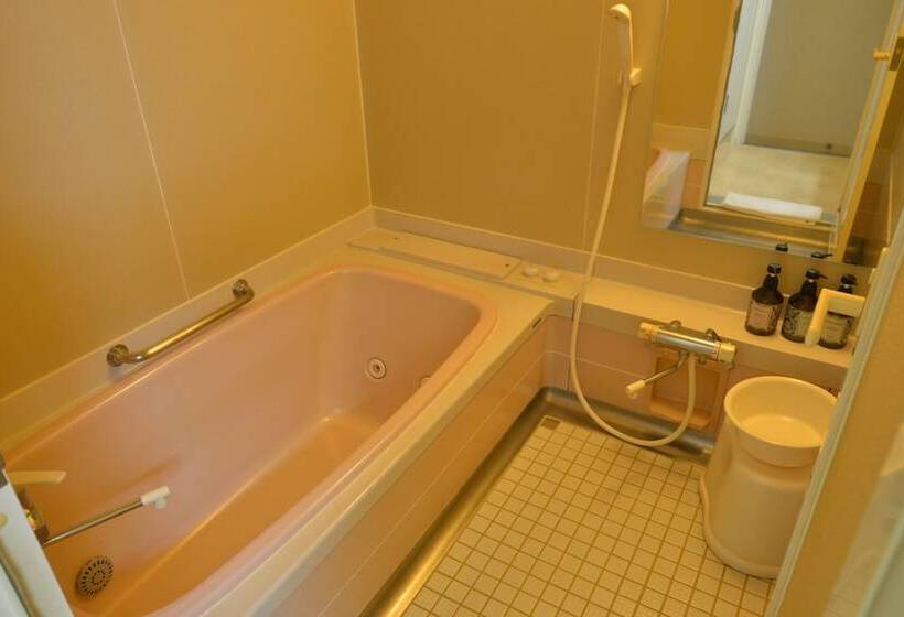 בית מלון כפרי Tiffany