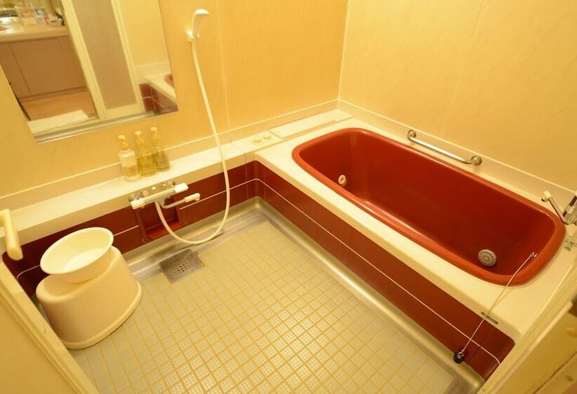 בית מלון כפרי Tiffany