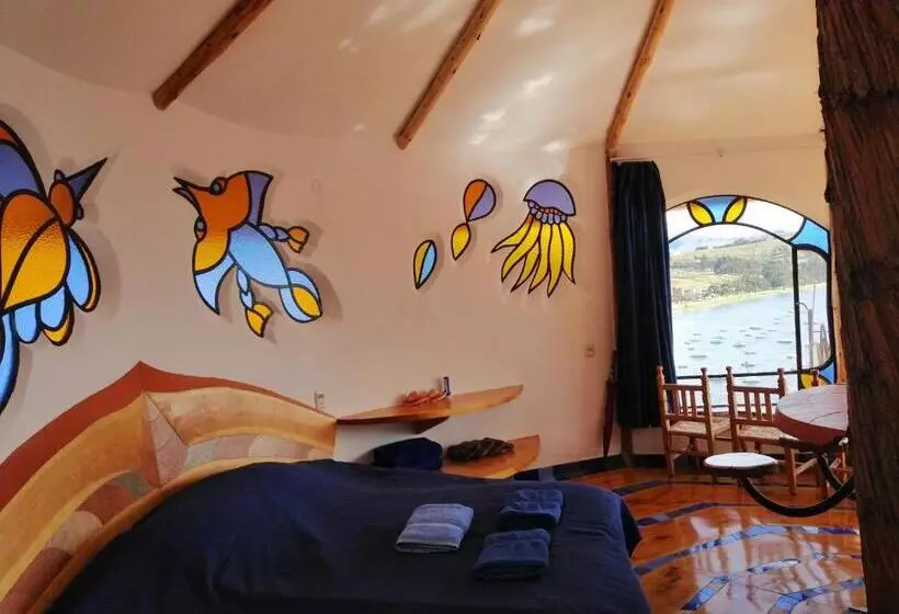 پانسیون Hostal Las Olas