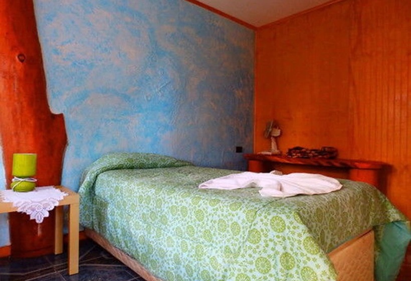 پانسیون Hostal Marari   Hostel