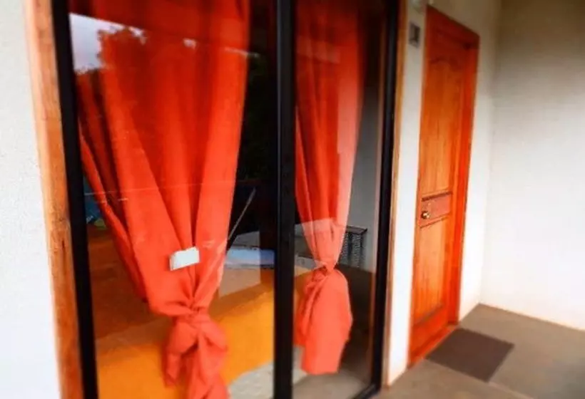 ペンション Hostal Marari   Hostel