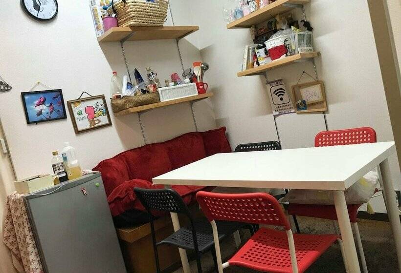 Pension Kobe Net Cafe & Rental Space Nayuta Hostel