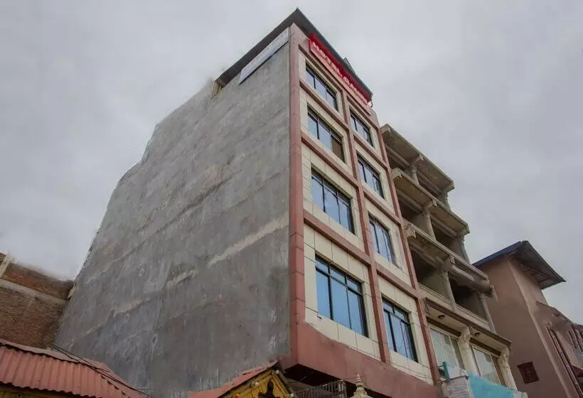 پانسیون Oyo 305 Hotel Gauri