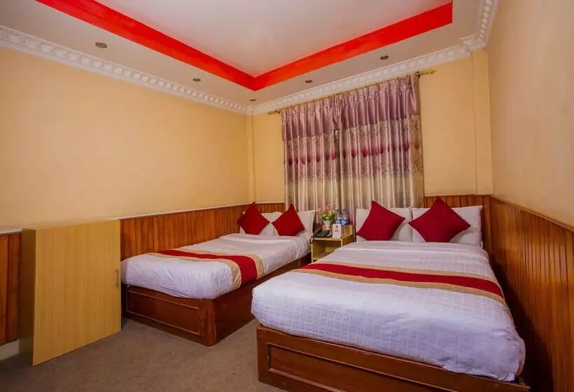 پانسیون Oyo 305 Hotel Gauri