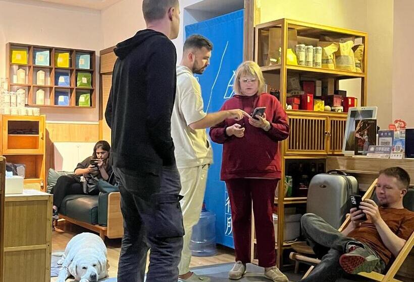 Pension Wally House青山惠风民宿