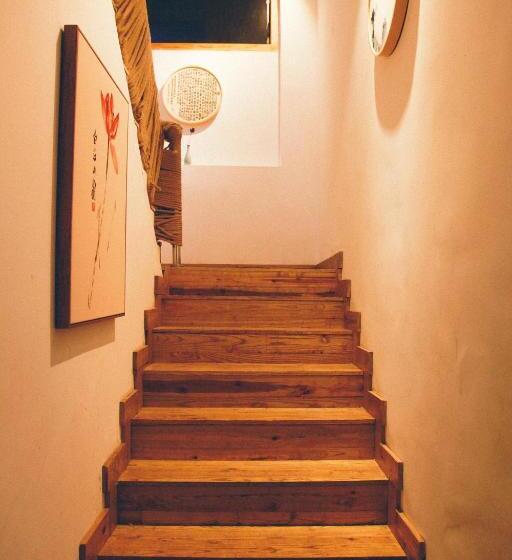 Pension Wally House青山惠风民宿