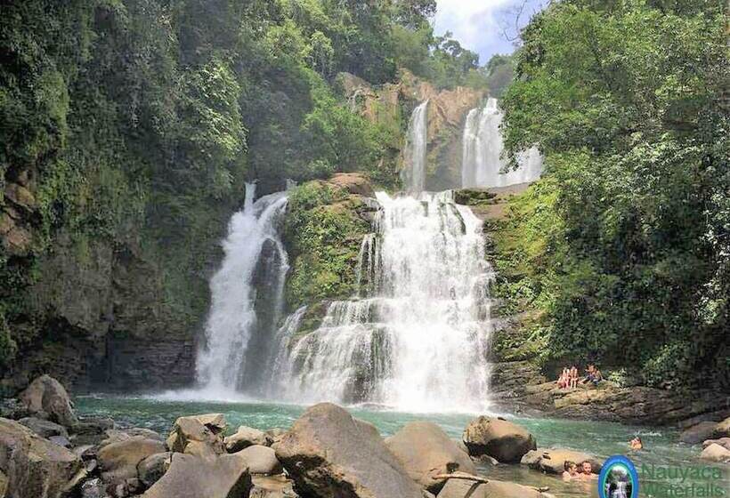 צימר Nature's Edge Boutique