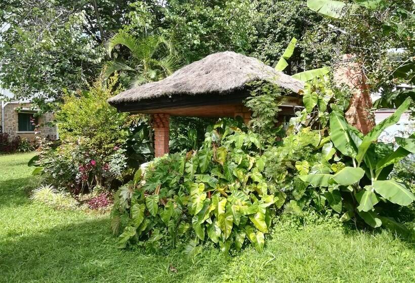 پانسیون Chez Jeanne Chambre D'hôte
