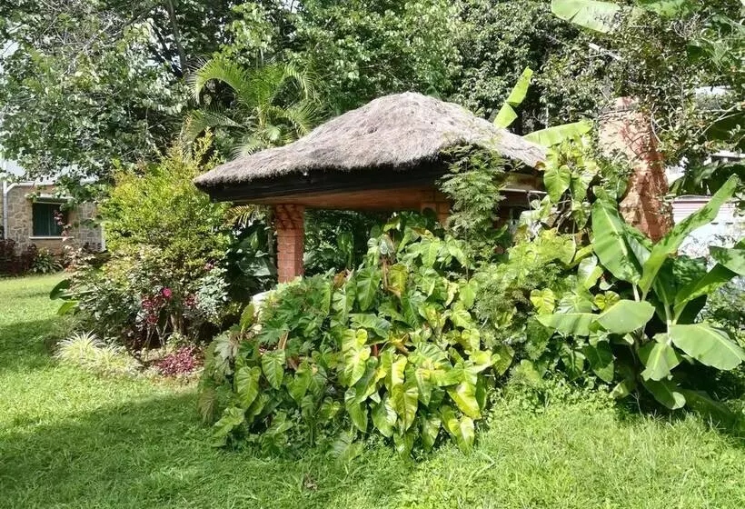 پانسیون Chez Jeanne Chambre D'hôte