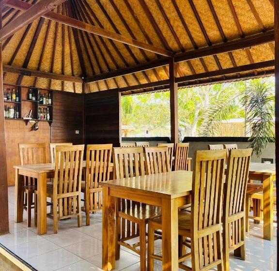 پانسیون Kastapar Bridge Lembongan