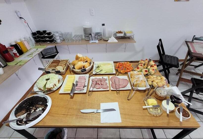 پانسیون Pousada Pontal Da Armação