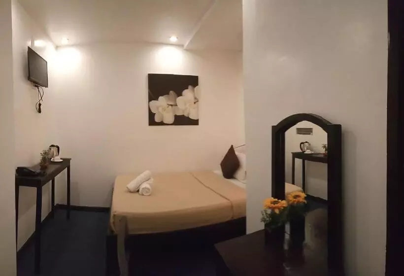 ユースホステル Amax Inn Cebu