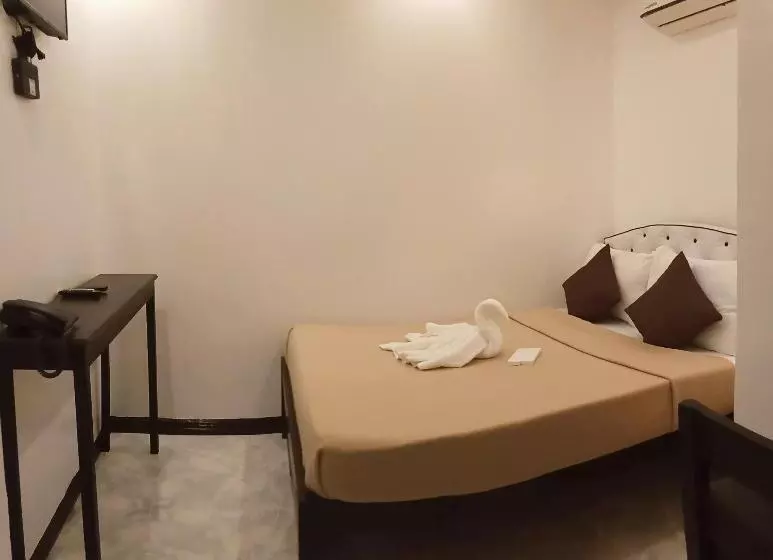 ユースホステル Amax Inn Cebu