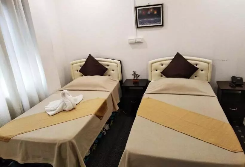 ユースホステル Amax Inn Cebu