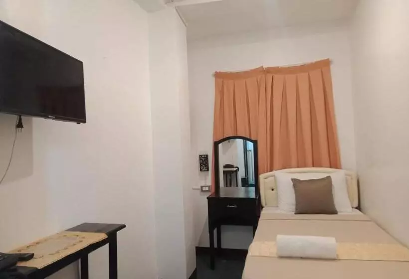 ユースホステル Amax Inn Cebu