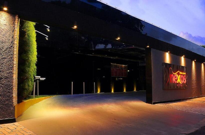 Nexos Motel Tamarineira