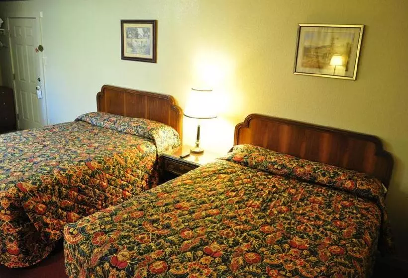 Outpost Motel