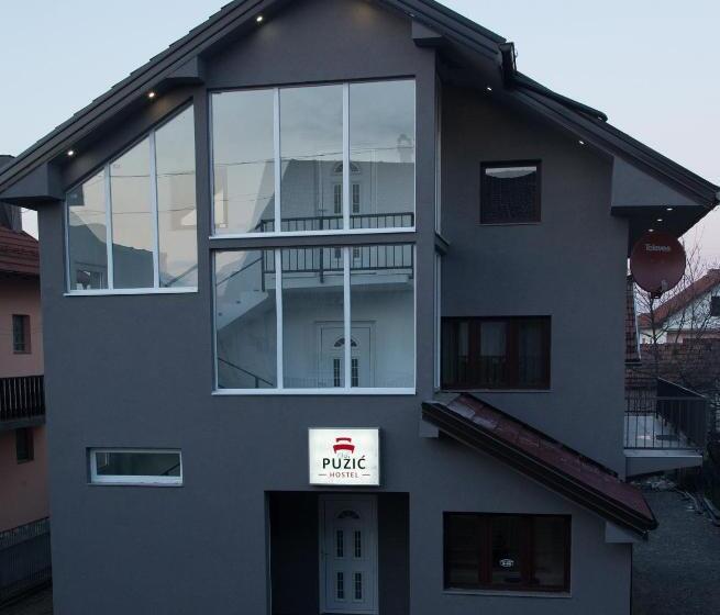 پانسیون Guesthouse Vila Puzic