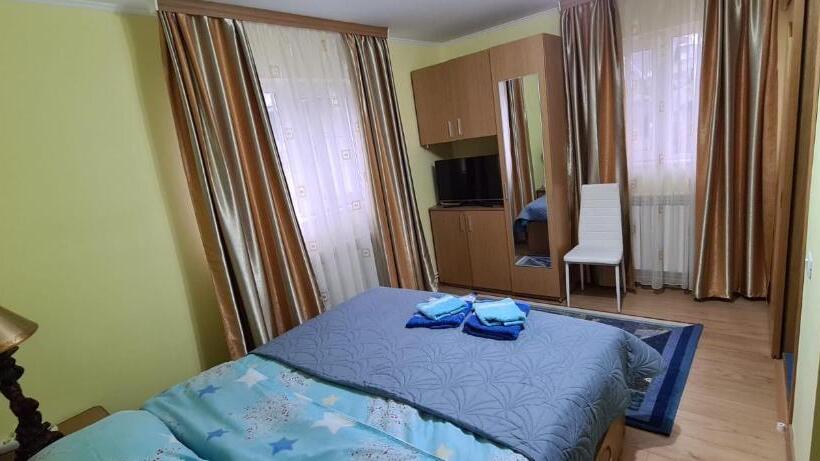 بنسيون Vila Cu Flori