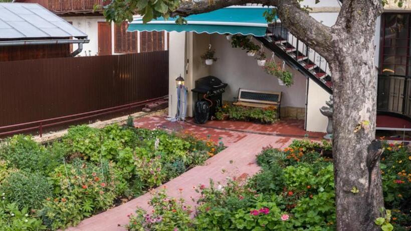 بنسيون Vila Cu Flori