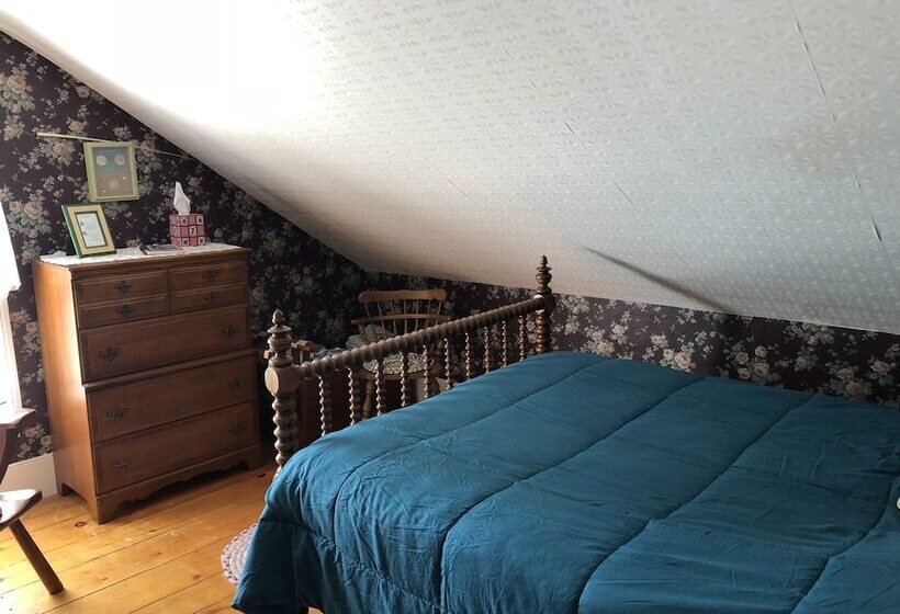 Mulberry Bed & Breakfast