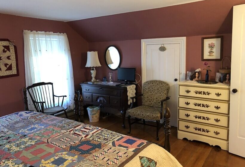 Mulberry Bed & Breakfast