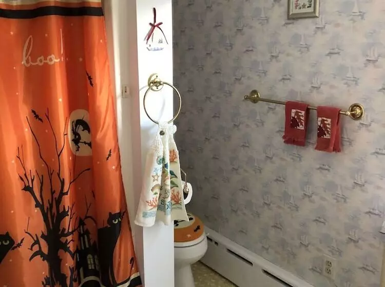 Mulberry Bed & Breakfast