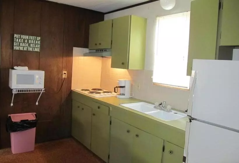 Majatalo Little Ted's Cottages