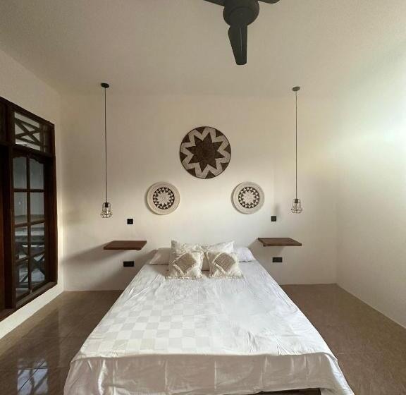 Пансион Sekar Kuning Bungalows