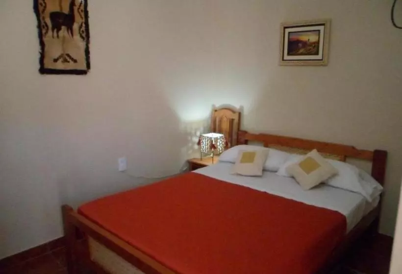 Majatalo El Cardon Hospedaje