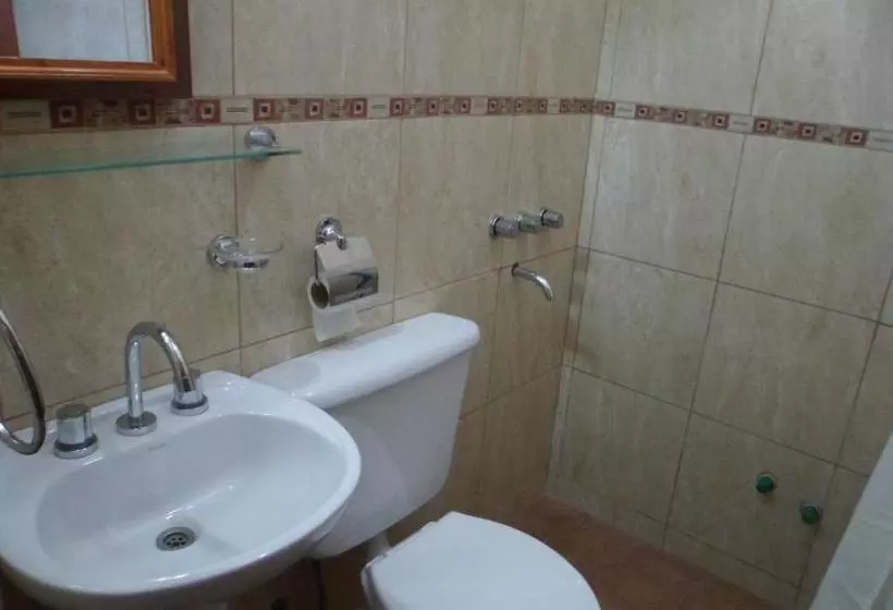 Majatalo El Cardon Hospedaje