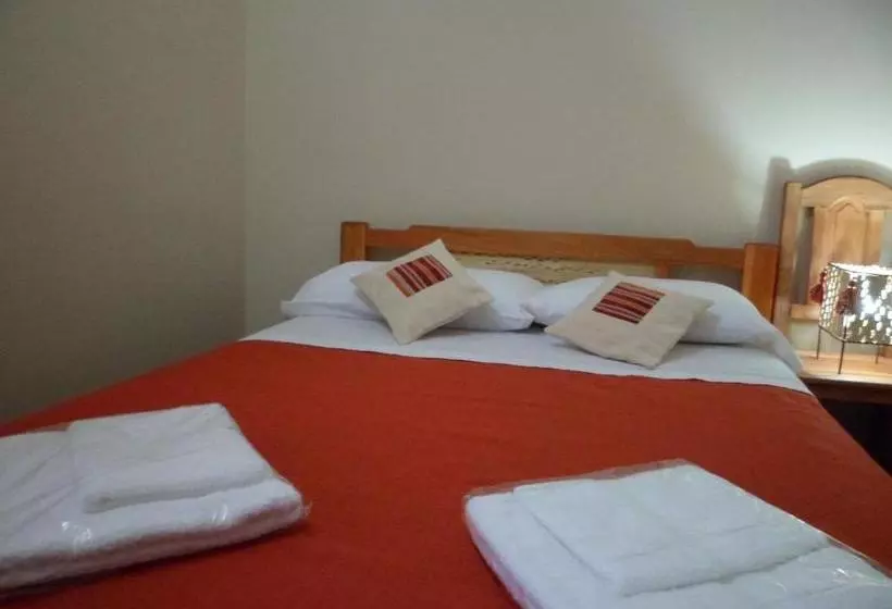 Majatalo El Cardon Hospedaje