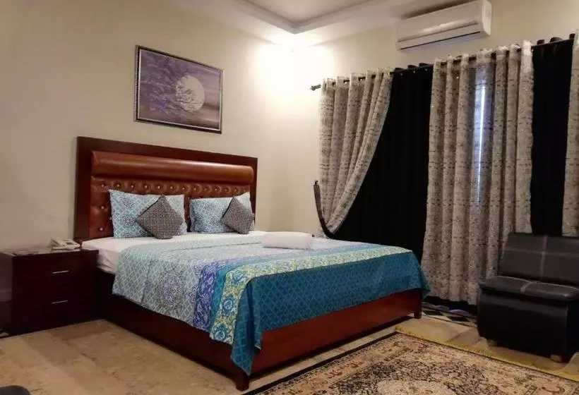 پانسیون Seaview Lodge Guest House
