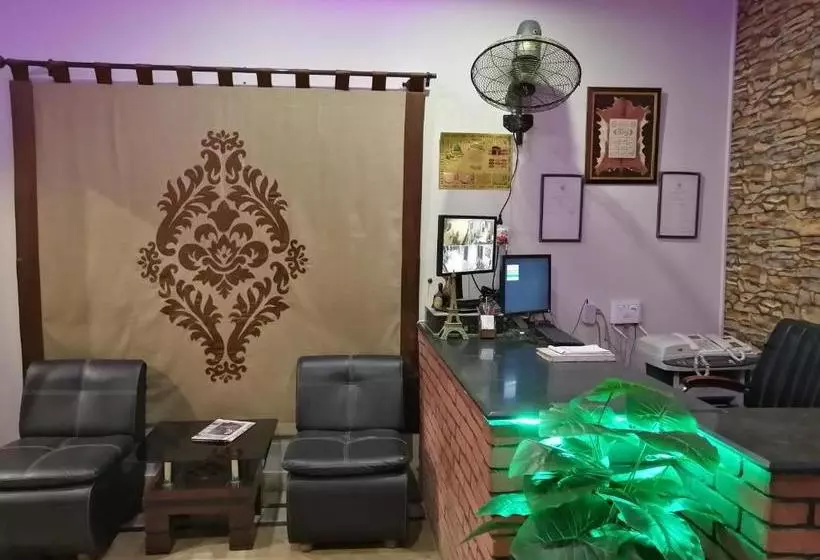 پانسیون Seaview Lodge Guest House
