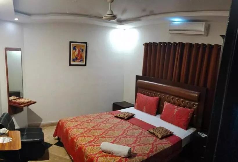پانسیون Seaview Lodge Guest House