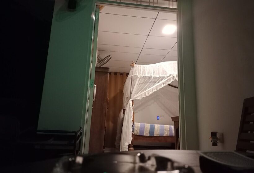 پانسیون Suriya Homestay Mirissa