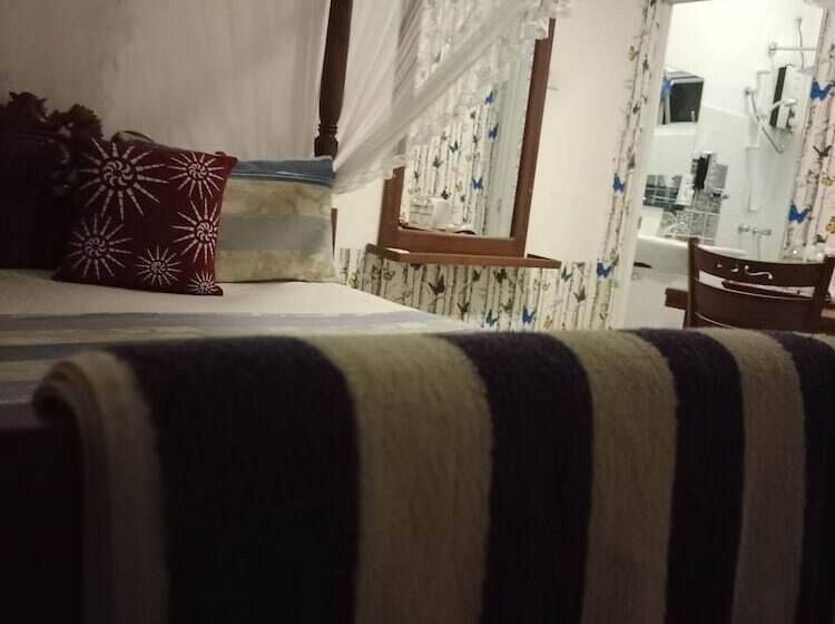 پانسیون Suriya Homestay Mirissa