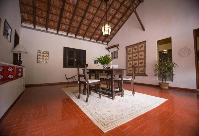 호스텔 Pousada Taverna Do Golf