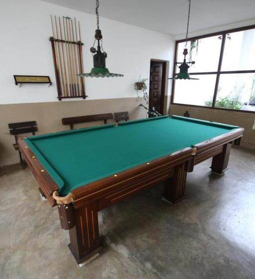 호스텔 Pousada Taverna Do Golf