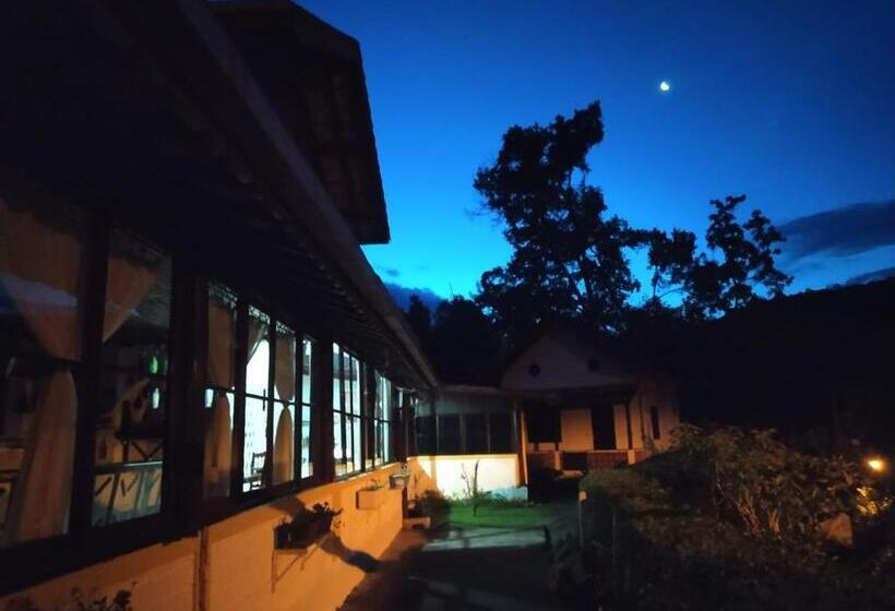 호스텔 Pousada Taverna Do Golf