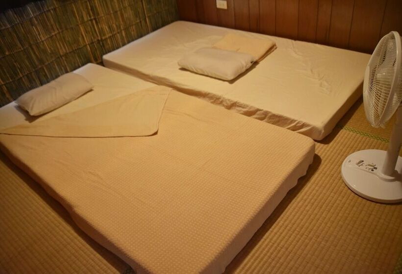 پانسیون Guesthouse Asibina