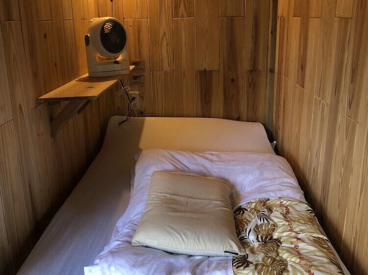 پانسیون Guesthouse Asibina