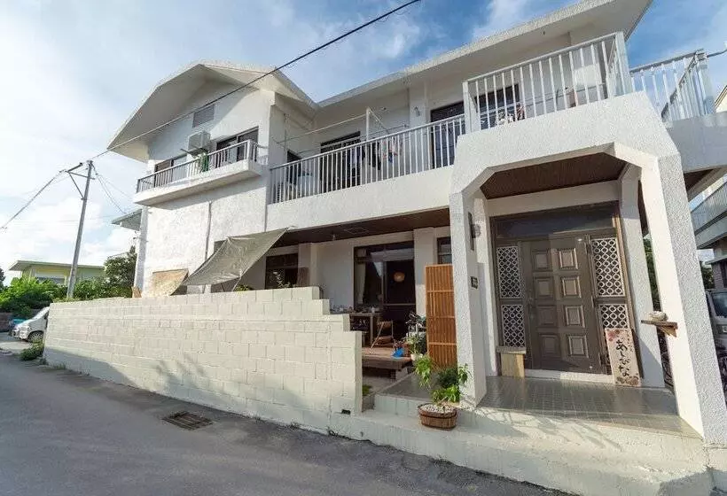 Majatalo Guesthouse Asibina